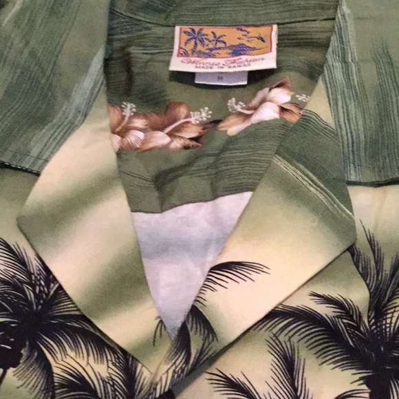🌴NWOT Mens Fun Unisex Size Med Hawaiian Style Shirt Wardrobe Must Have 🌴 - Picture 10 of 10